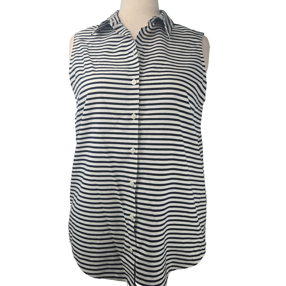 Chico's Size 2 Black & White Striped Sleeveless Button-Up Top Non-iron Cotton
